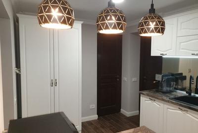 Garsoniera superfinisata si mobilata lux - langa str. Sforii - 40