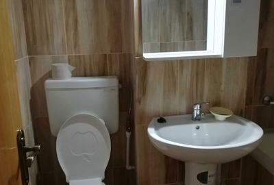 Apartament cu 2 camere semidecomandat în Trivale - 1