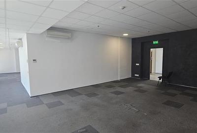 Birou, de 32 mp, în Calea Călărașilor - 9