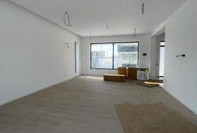 Casă individuală cu 5 camere cu Canalizare în Central - 6