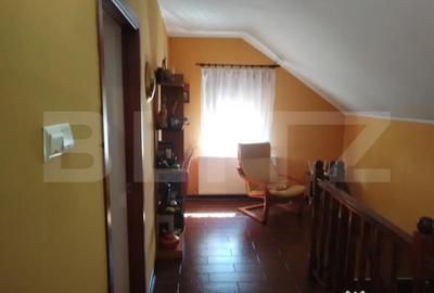 Casă cu 4 camere cu Teren 1241 Mp în Amați - 13