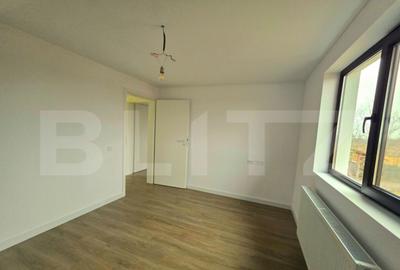 Casă cu 4 camere cu Teren 400 Mp în Central - 9