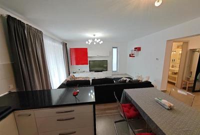 Apartament cu 3 camere decomandat, mobilat în Tractorul - 8