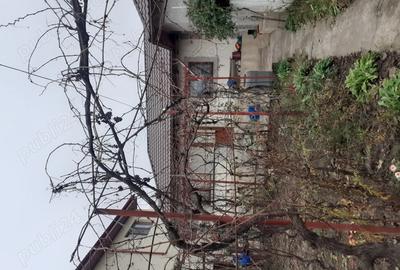 Se vinde casa + anexa cu posibilitatea vandute separat - 3