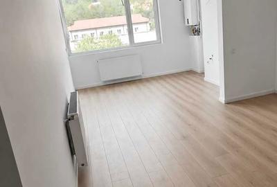 Apartament cu 2 camere decomandat în Exterior Vest - 1