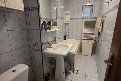 Apartament cu 2 camere decomandat în Arcu - 7