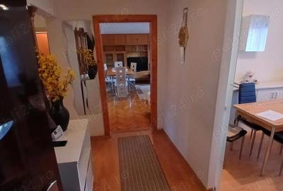 Apartament cu 3 camere decomandat în Central - 9