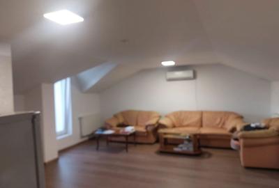 Casă cu 4 camere în Lugașu de Jos - 1