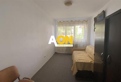 Apartament 3 camere, decomandat Cetate - 5