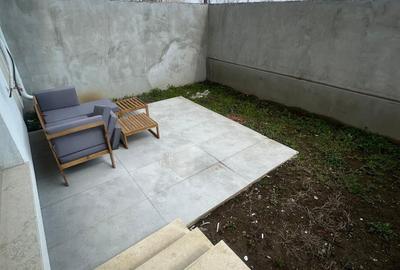 Casă cu 5 camere cu Canalizare în Chiajna - 58