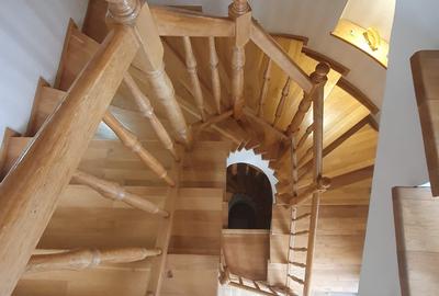 OFERTA EXCEPTIONALA - CASA  DE VANZARE -ZONA EXCLUSIVISTA - 16