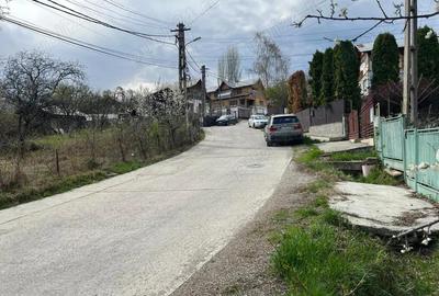 Breaza - str. Plaiului, teren 1400 mp - 3