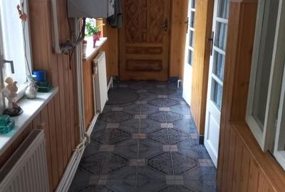 Casă cu 3 camere în Hașdeu
