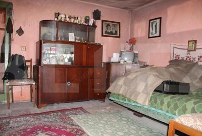 Casă cu 2 camere cu Teren 860 Mp în Central - 4