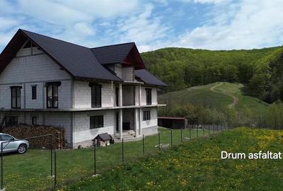 Casă cu 7 camere cu Canalizare în Pătrăuți - 5