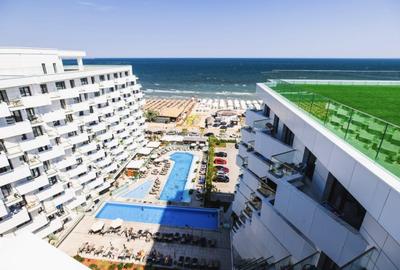 Refugiu modern la mare in Alezzi Infinity - Mamaia Nord - 8