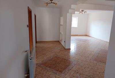 Vila P+1+Pod - Techirghiol - Centru - 190.000 euro(Cod E2) Vila P+1+Pod - Techirghiol - Centru - 190.000 euro(Cod E2) - 5