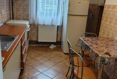 Inchiriez apartament cu 3 camere - 5