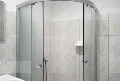 Garsonieră decomandată în UTA - 6