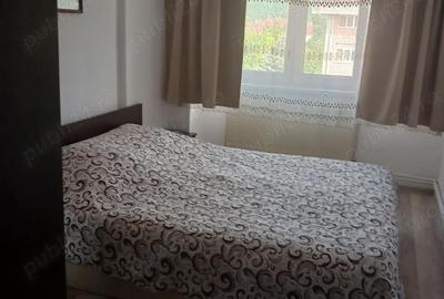 Apartament cu 4 camere semidecomandat în Beclean