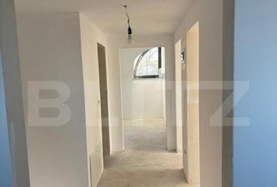 Casa cu 6 camere, 160 mp, ?i teren generos de 900 mp, zona - 5