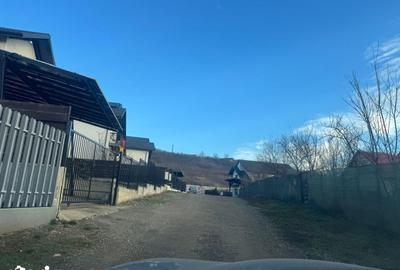 Teren de 3900 mp, în Miroslava - 2