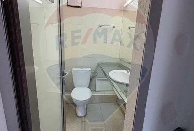 Birou, de 92 mp, în Unirii - 6