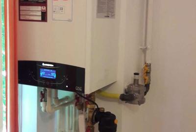 Apartament cu 3 camere decomandat în Central - 2
