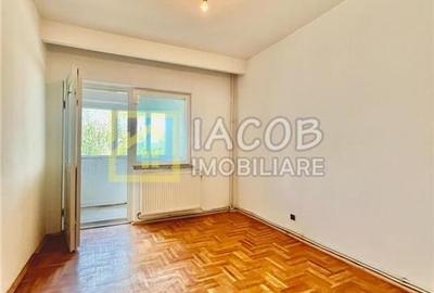 Apartament 3 CD, str. Frasinului, etaj 3, zona Piata Sud Bacau - 9
