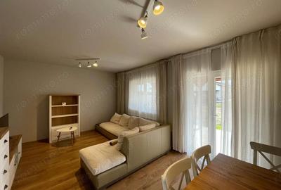 Casă cu 4 camere cu Teren 300 Mp în Moșnița Nouă