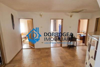 Casă cu 7 camere cu Teren 397 Mp în Central