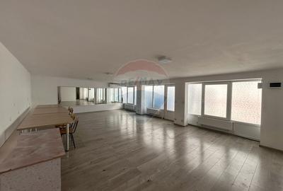 Spațiu comercial, de 72 mp, în Ultracentral