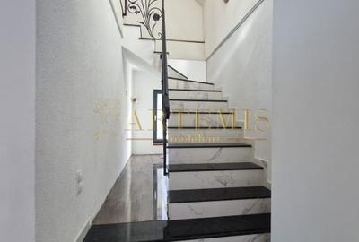 Casa individuala de 7 camere, decomandata, 228 mp., zona Sud. - 7