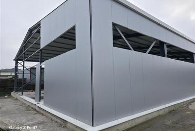 Spațiu industrial, de 600 mp, în Central