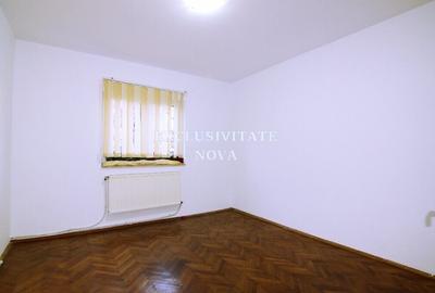 Duplex cu 5 camere cu Canalizare în P-ța Alba Iulia - 2