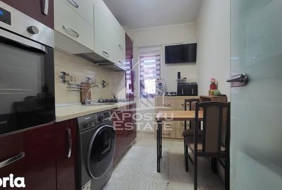 Apartament cu 2 camere decomandat, mobilat în Dumbrăvița - 2