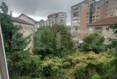 Apartament semidecomandat cu 2 camere, mobilat - Nufarul - 13