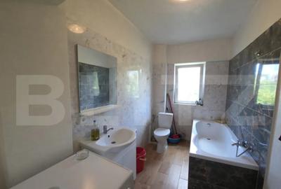 Apartament cu 3 camere decomandat în Central - 6
