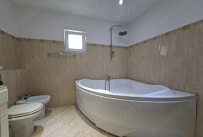 Apartament cu 3 camere decomandat în Central - 4