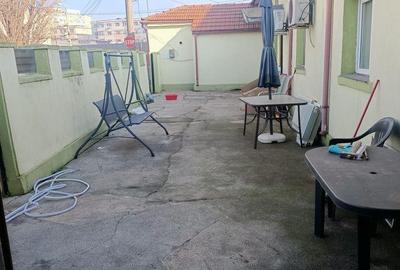 Casă cu 5 camere cu Teren 70 Mp în Central - 10