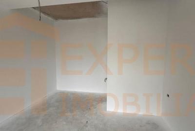 Casă individuală cu 5 camere cu Teren 300 Mp în Primo - 20