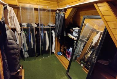 Casă cu 4 camere în Central - 2