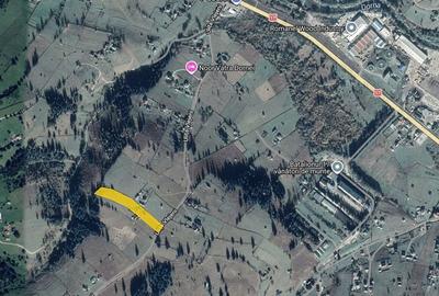 Teren agricol intravilan de 5600 mp, în Vest - 7