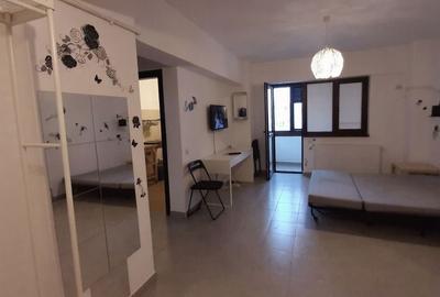 Garsonieră decomandată în Rahova - 10