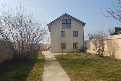 Casă cu 7 camere cu Teren 1600 Mp în Jilava - 2