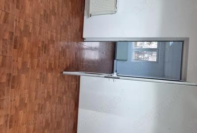 Spațiu comercial, de 53 mp, în Ultracentral - 8