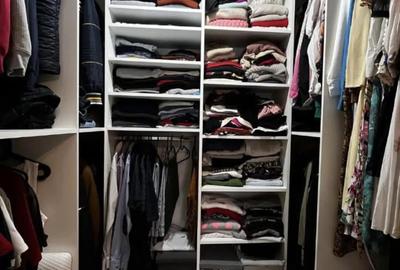 Casă cu 4 camere cu Teren 300 Mp în Dumbrăvița