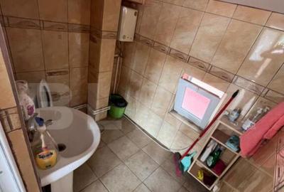 Spațiu comercial, de 160 mp, în Micro 11 - 2