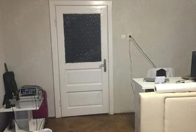 Casă cu 4 camere cu Teren 1646 Mp în Brebu - 2