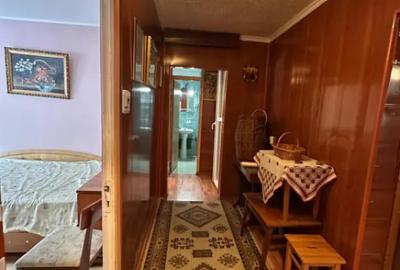 Apartament cu 4 camere decomandat în Poarta 6 - 5